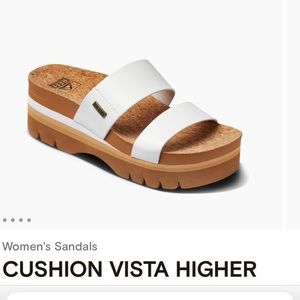 Reef Cushion Vista platform sandals size 8